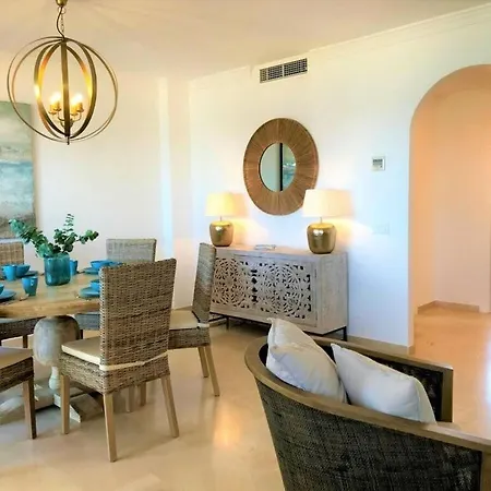 Penthouse Bermuda 2