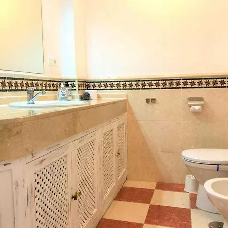 Penthouse Bermuda 2 *